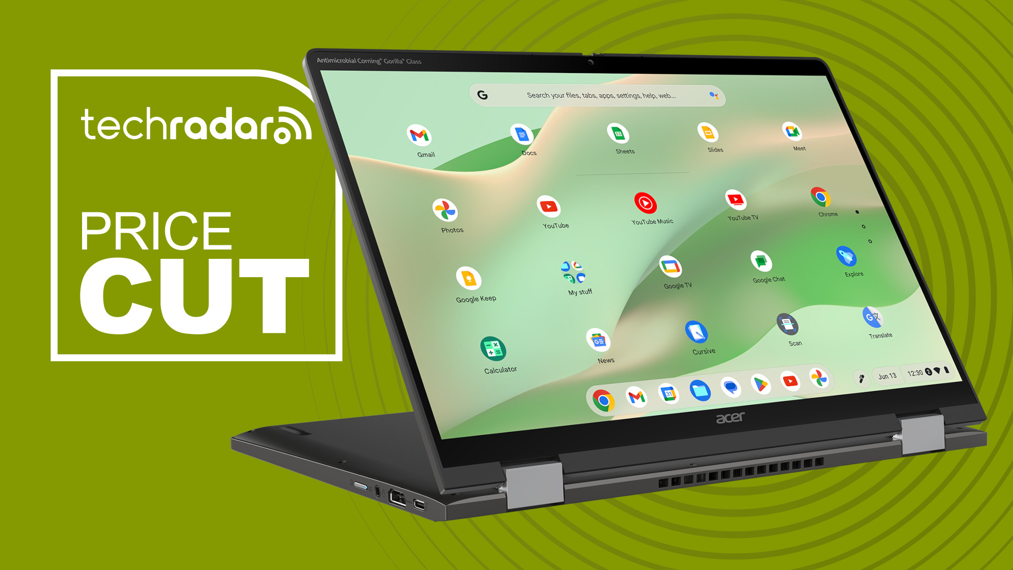 L'Acer Chromebook Spin 714 sur fond vert avec le texte « PRICE CUT ».